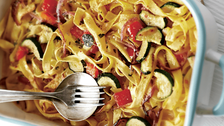 Tagliatelle cu dovlecei la cuptor