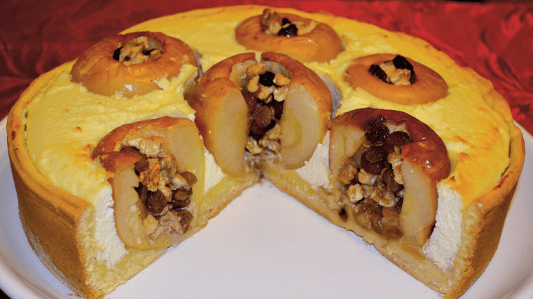 Tarta cu mere si branza