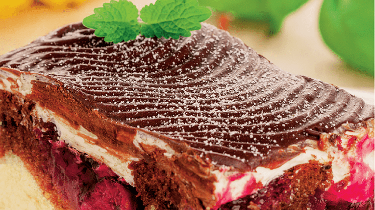 Prajitura marmorata cu cirese