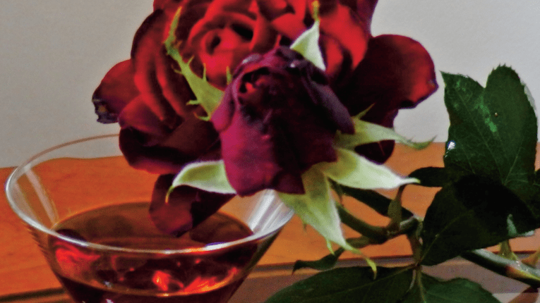 Lichior de trandafiri