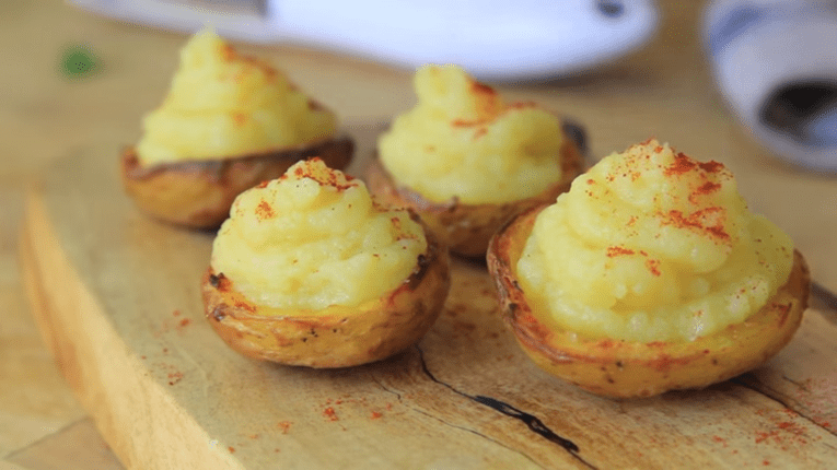 Cartofi copti umpluti
