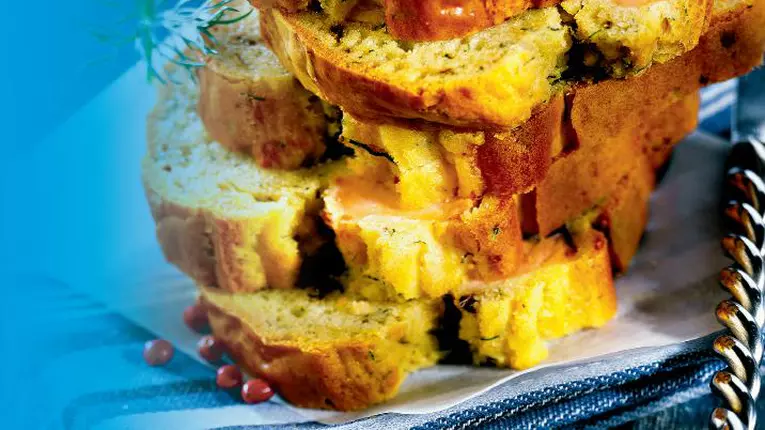 Chec aperitiv cu somon