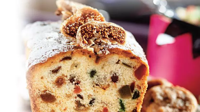 Chec cu fructe confiate