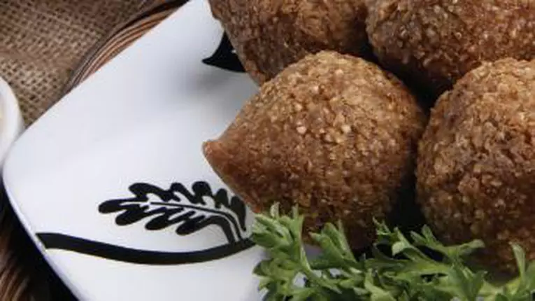 Chifteluţe cu humus