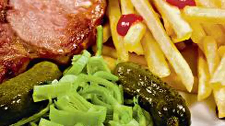 Cotlet de porc cu sos picant