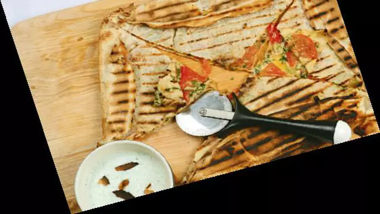 Lipii cu cheddar la grătar