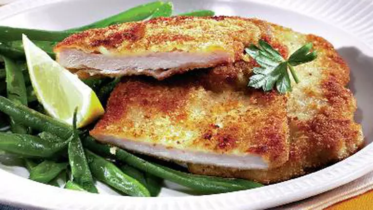 Şniţel de pui cu fasole verde