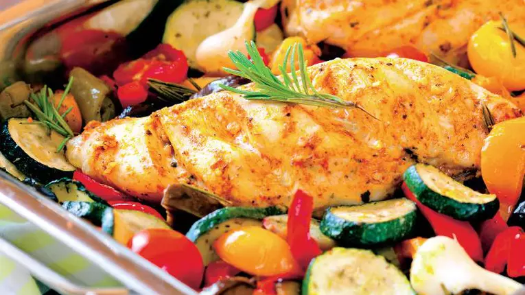 Ratatouille cu piept de pui