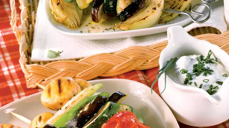 Frigărui vesele din legume amestecate