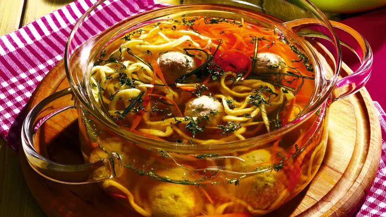 Ciorbă de perişoare