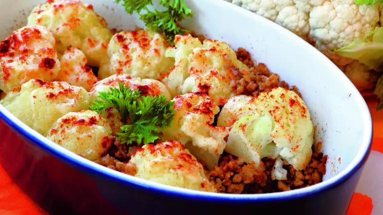 Musaca de vinete şi conopidă