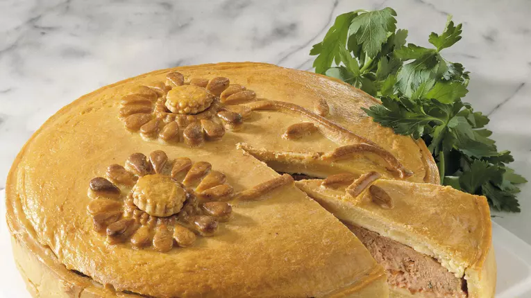 Pastetă de miel în aluat