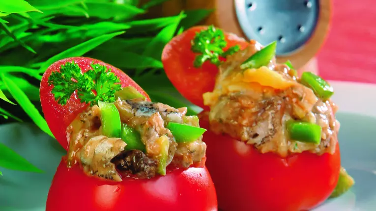 Roşii umplute cu ciuperci