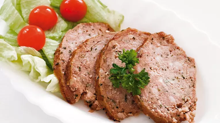 Ruladă de porc cu legume