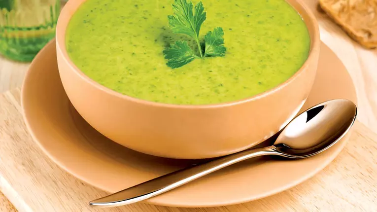 Supă-cremă de lobodă