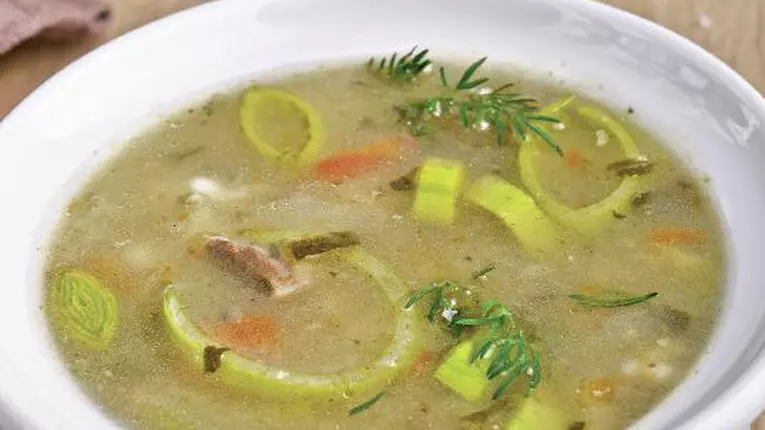 Ciorbă de praz cu borş