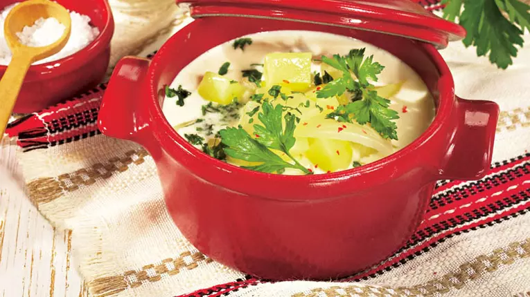 Ciorbă de cartofi cu smântână