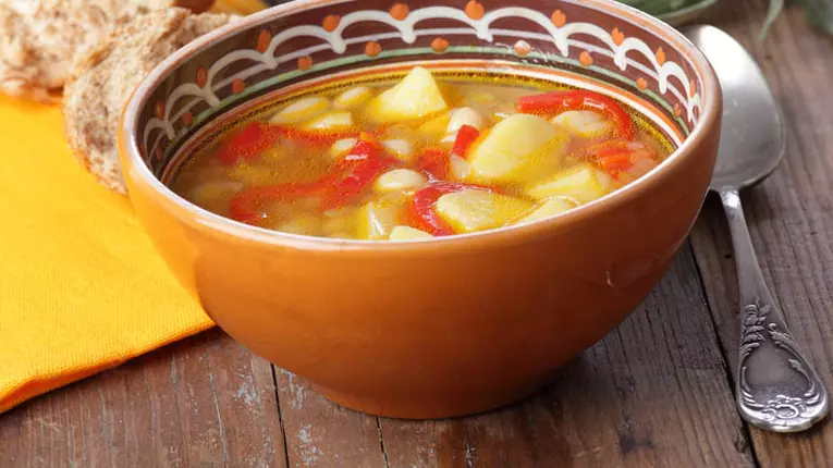 Ciorbă ţărănească