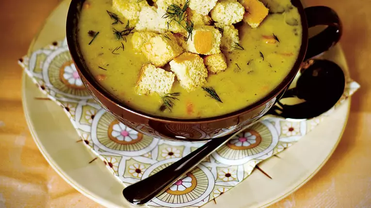 Supă cremă de ţelină