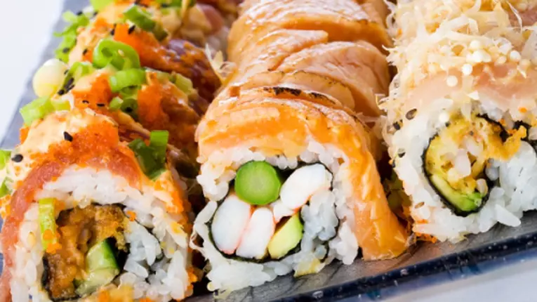 Rulouri de peşte cu legume