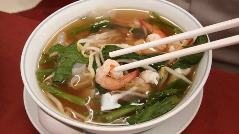 Supă cu germeni de fasole