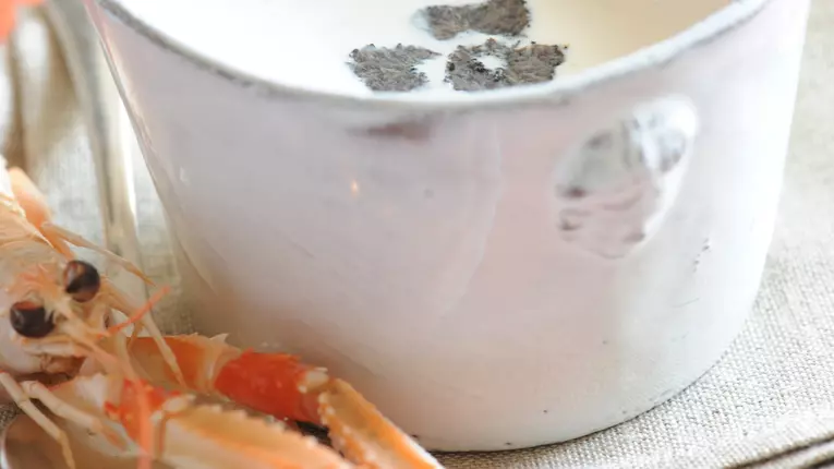 SUPĂ DE PESTE CU VARZĂ DE BRUXELLES