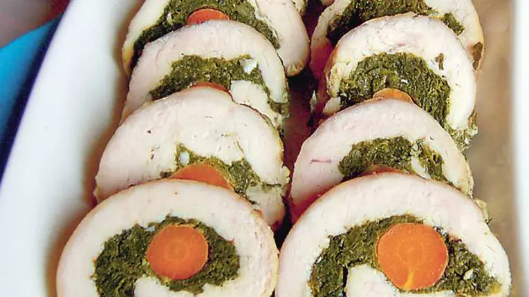 Ruladă în trei culori