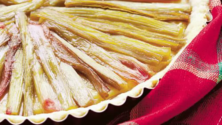 Plăcintă de rubarbă