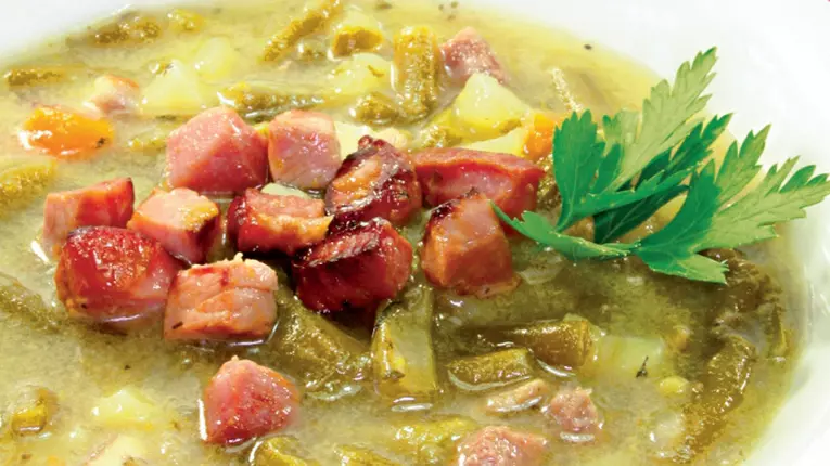 Ciorbă de afumătură