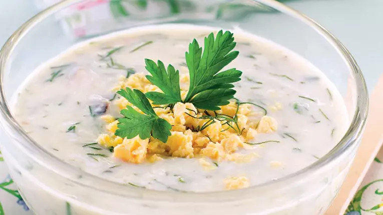 Cacik sau supă de iaurt turcească