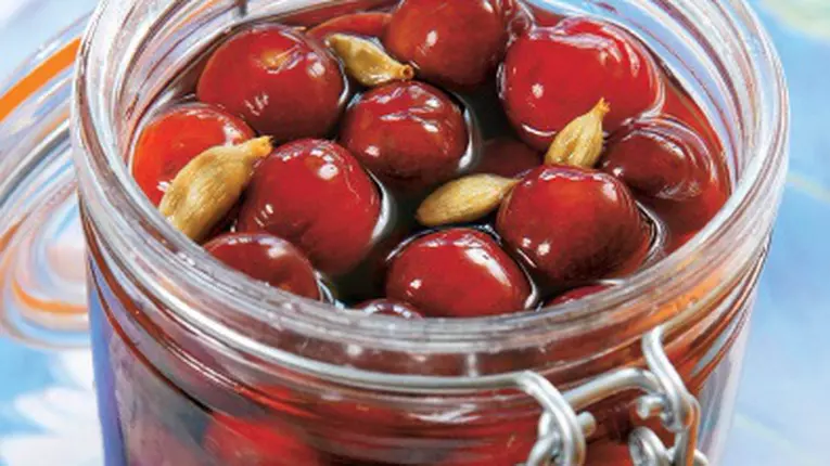 Compot oriental de vişine