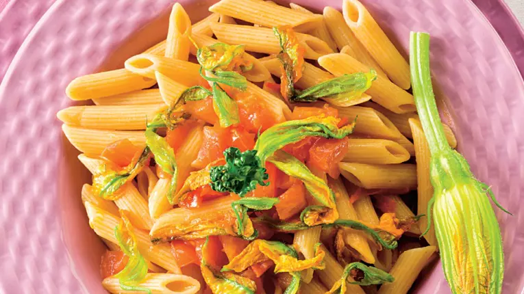 Paste cu floare de dovlecel