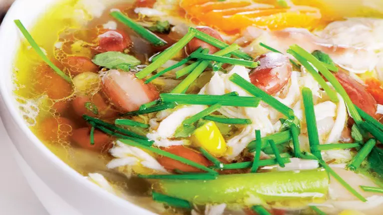 Supă de pui şi curcan