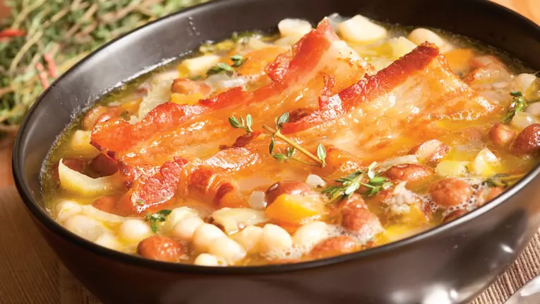 Supă italiană de fasole