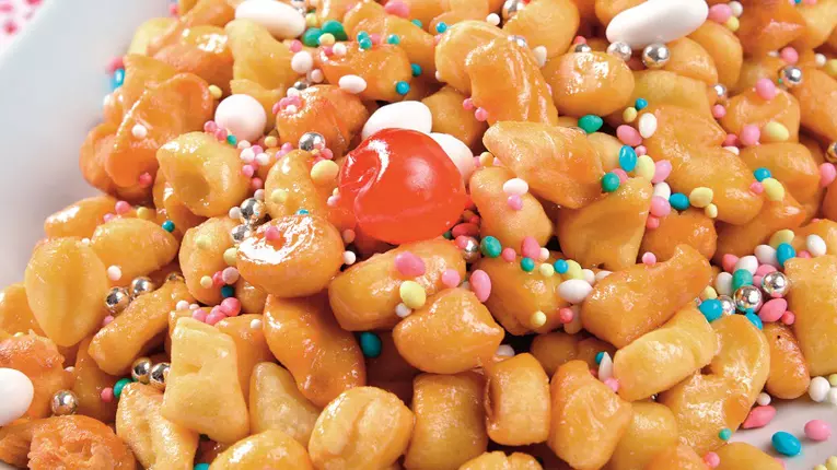 Mini gogoși însiropate