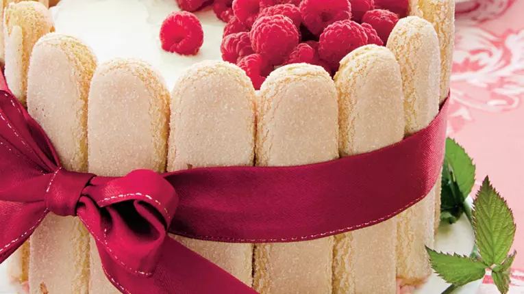 Şarlotă cu smântână