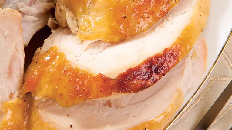 Piept de curcan cu sos, pentru hiper-tensiune