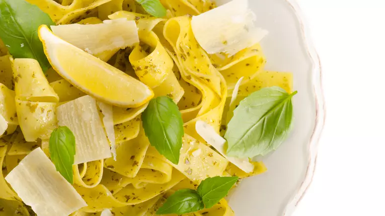 Paste primavera ultra rapide la capac