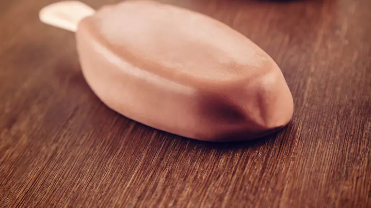 Îngheţată cu Nutella din 2 ingrediente