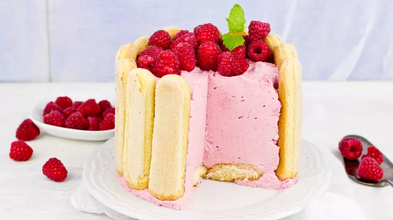 Şarlotă cu zmeură