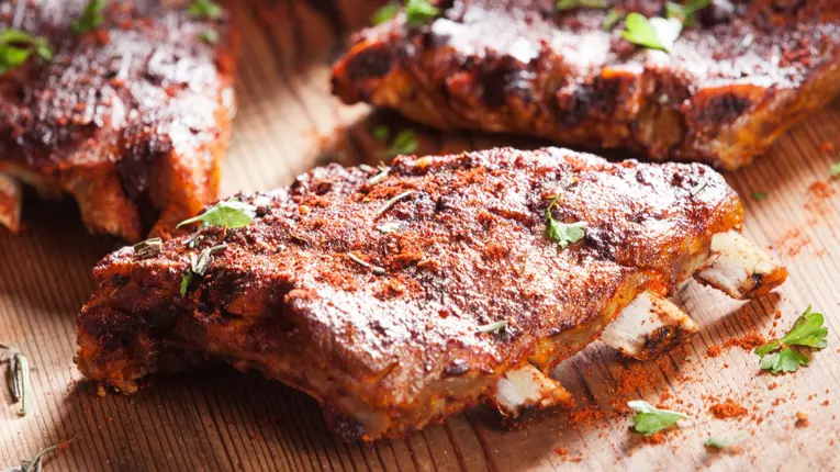 Scaricica de porc marinata la gratar