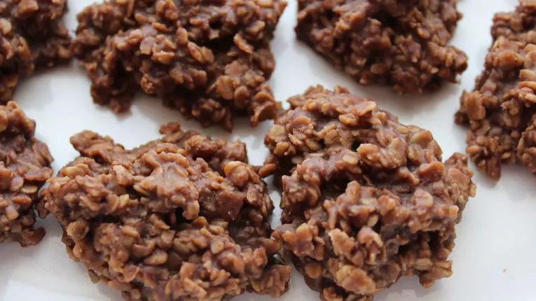 Biscuiți crocanți fără coacere