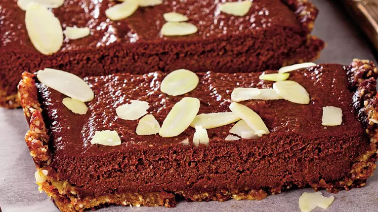 Tarta cu crema de ciocolata