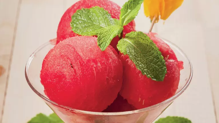 Sorbet de pepene rosu