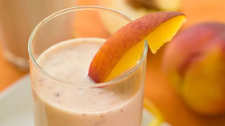 Smoothie de piersici