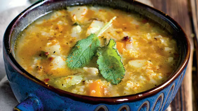 Ciorba de cartofi cu tarhon