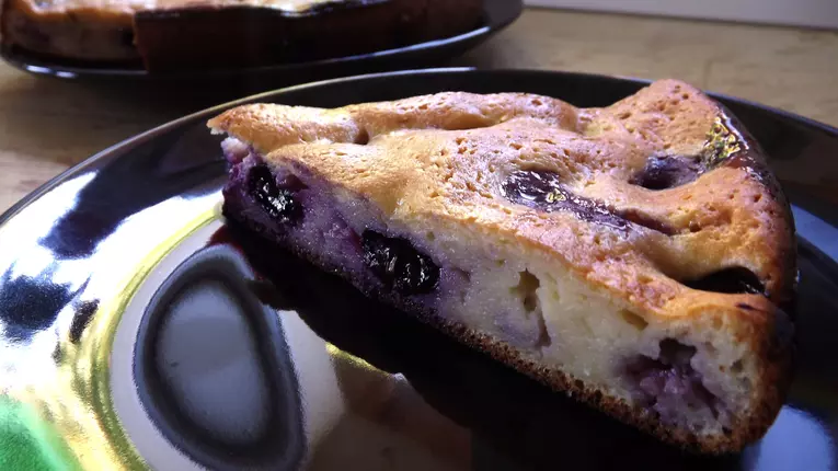 Prajitura cu branza si struguri