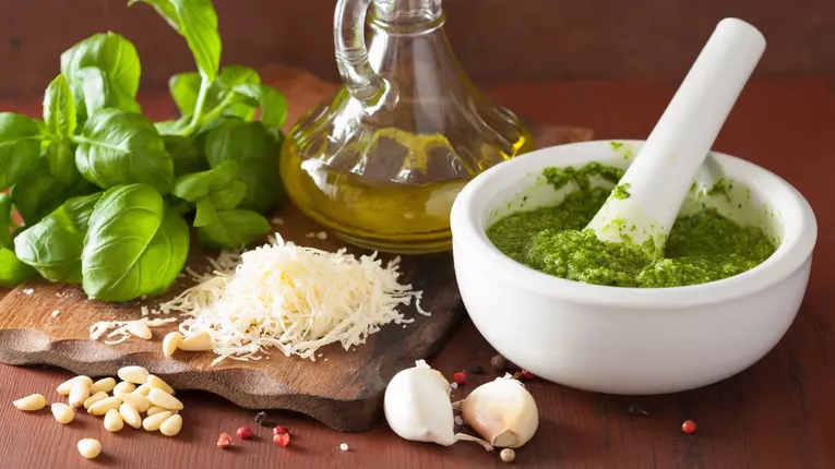 Sos pesto à la Jamie Oliver