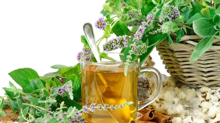 Sustine sanatatea organismului cu 9 ceaiuri de Black Friday