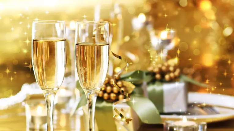 7 retete de aperitive festive pentru Revelion